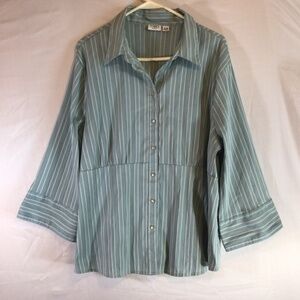 Cato Woman Striped Button Front Tunic Top 22/24W 3/4 Sleeve Classic Fit